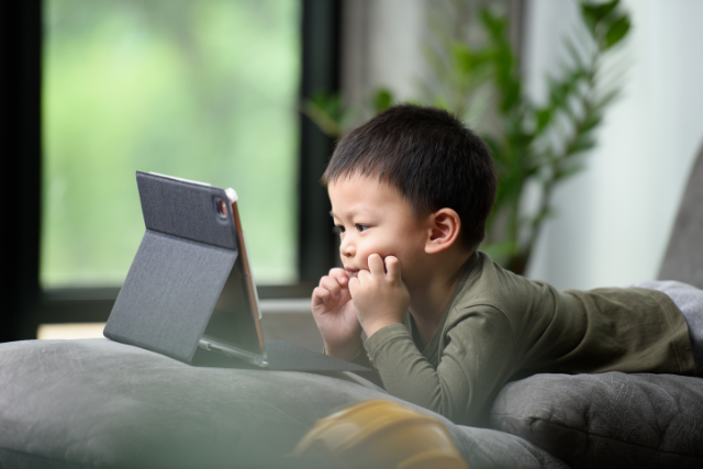 Controlling screen time